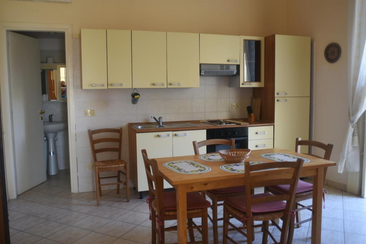 Villino Castellano Apartments Мета Екстер'єр фото